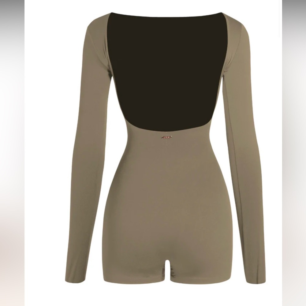 Zym Dance Bodysuit - Picture 5 of 12
